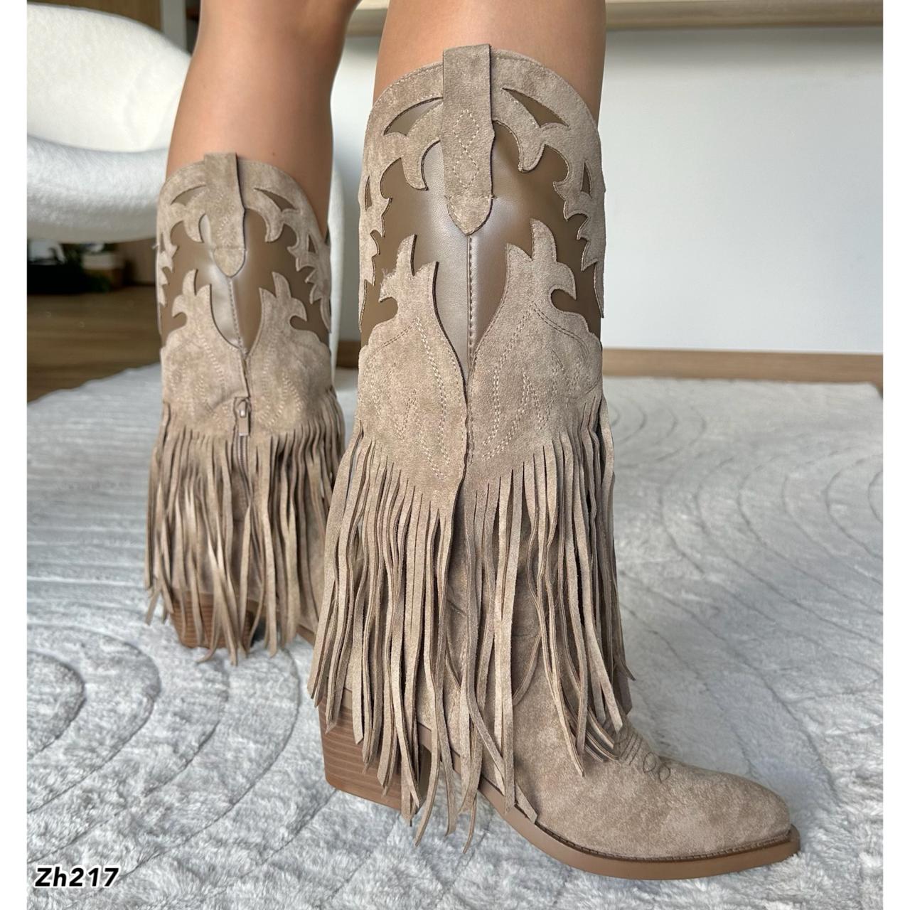Bota texana beige detalle flecos tacon 6cm A9851 C-90